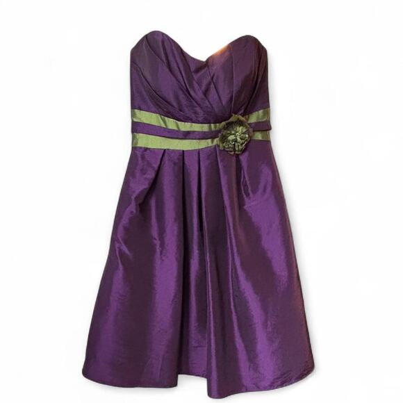 B2 Formal purple and green strapless homecoming gown - Picture 1 of 8